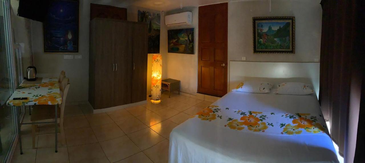 Tahitininalodge 1 パペーテ エクステリア 写真